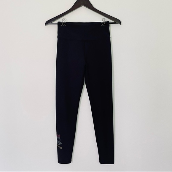 ❤️ SOUL BY SOULCYCLE Pride Silicone Skull Leggings B8 - Picture 3 of 7